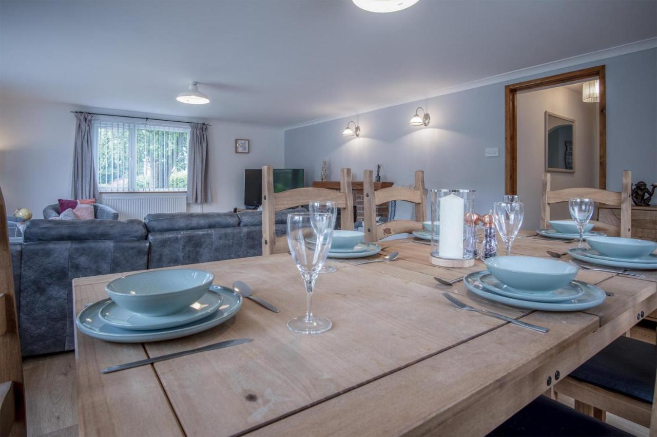 Tucking Mill - 3 Bedroom Holiday Home - Stepaside Stepaside  Exterior foto